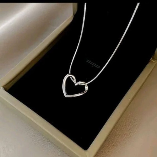 گردنبند قلب دفرمه